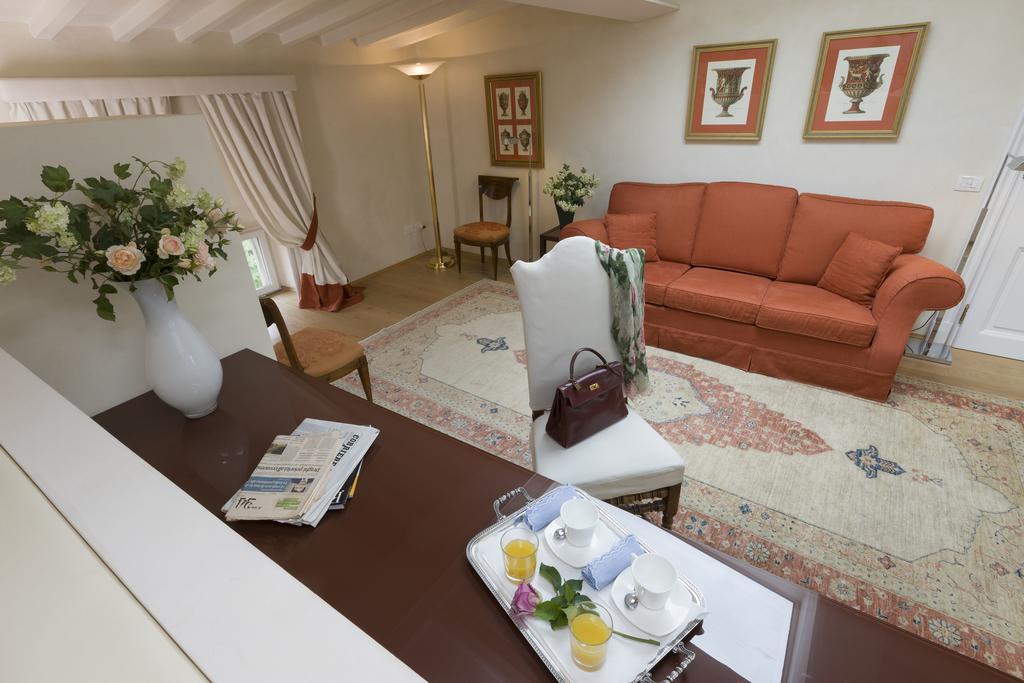 Residenza D'Epoca Home In Palace Florence Room photo